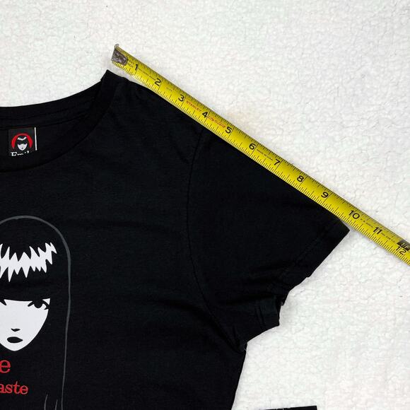 Vintage NWT Emily the Strange Dark Mind Graphic Tee T Shirt Large Goth Hot Topic - Picture 10 of 14